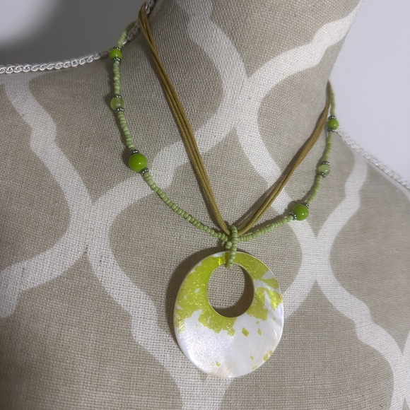 Y2K vintage green necklace - Picture 3 of 3